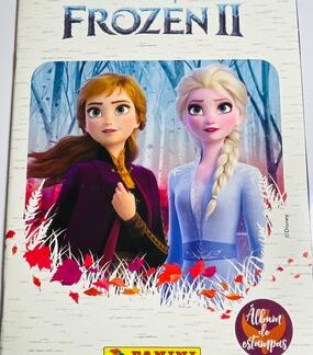 Panini Disney Frozen 2 Sticker Album + 50 Sticker Packs ( 250 Stickers ) Elsa